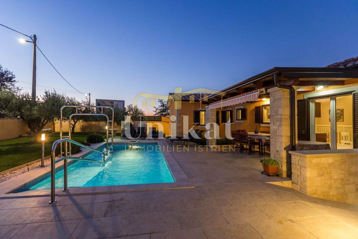 Hiša s čudovitim razgledom - Vižinada